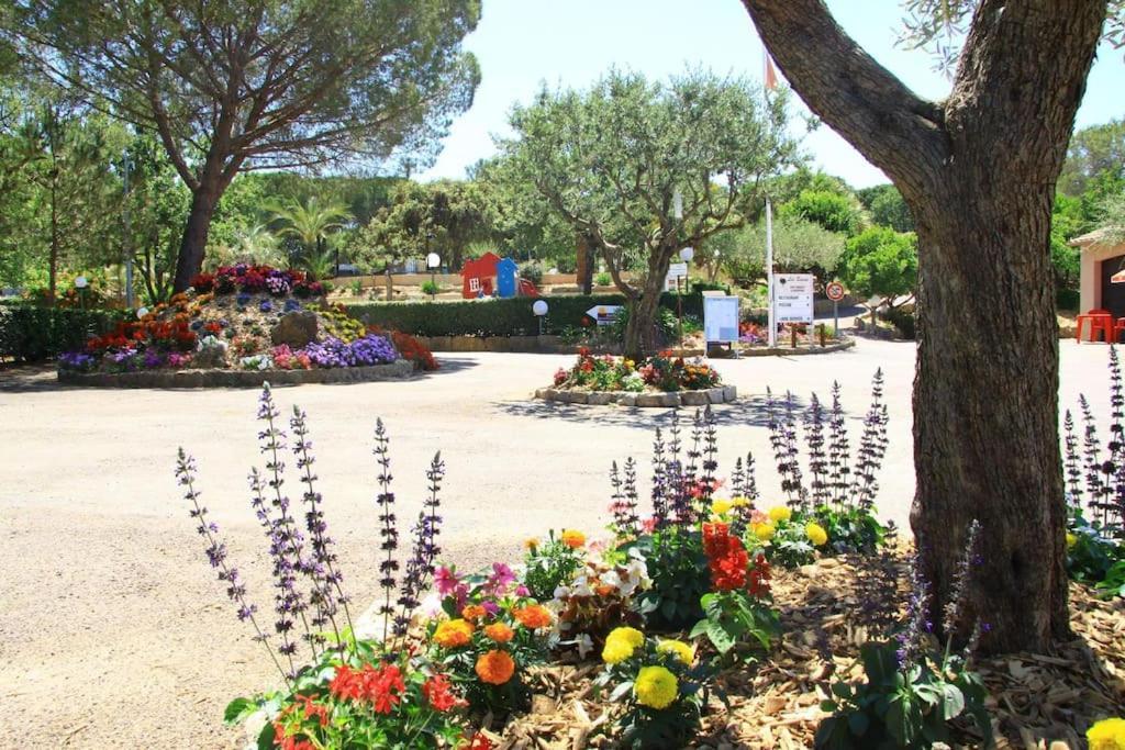 Mobile Home 6-Pers Camping Lei Suves-Cotes D'Azur-Including Airco Roquebrune-sur-Argens Exterior photo